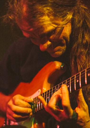 Tony Wilson - Guitar